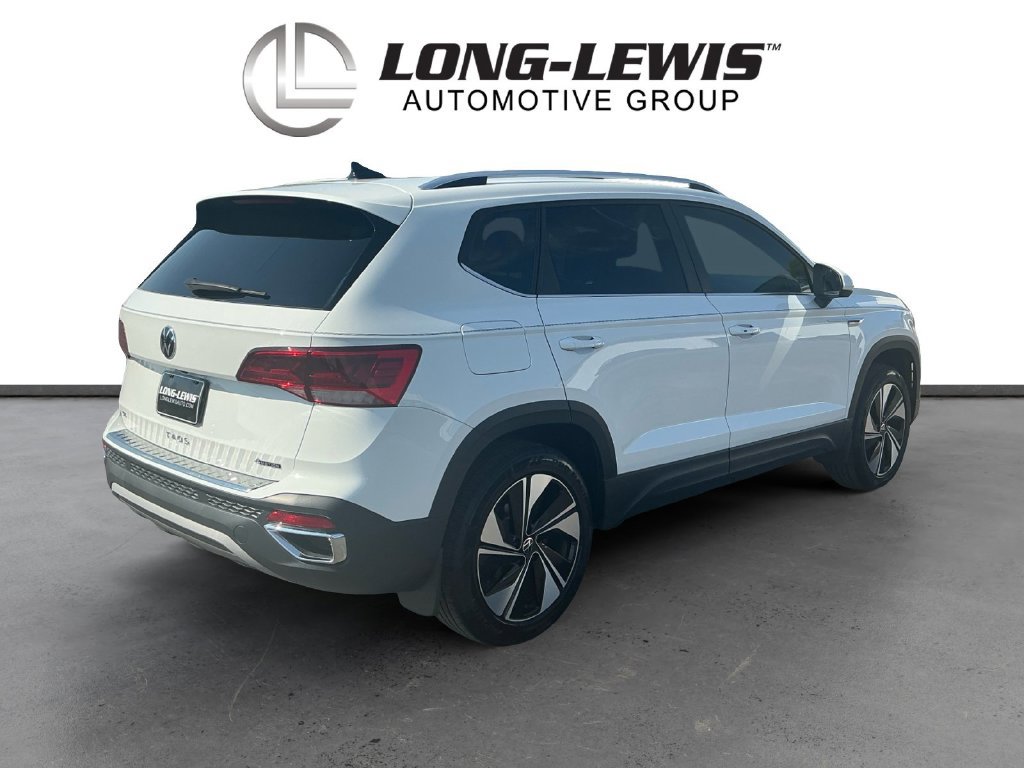 Used 2024 Volkswagen Taos SE AWD/4WD image 7