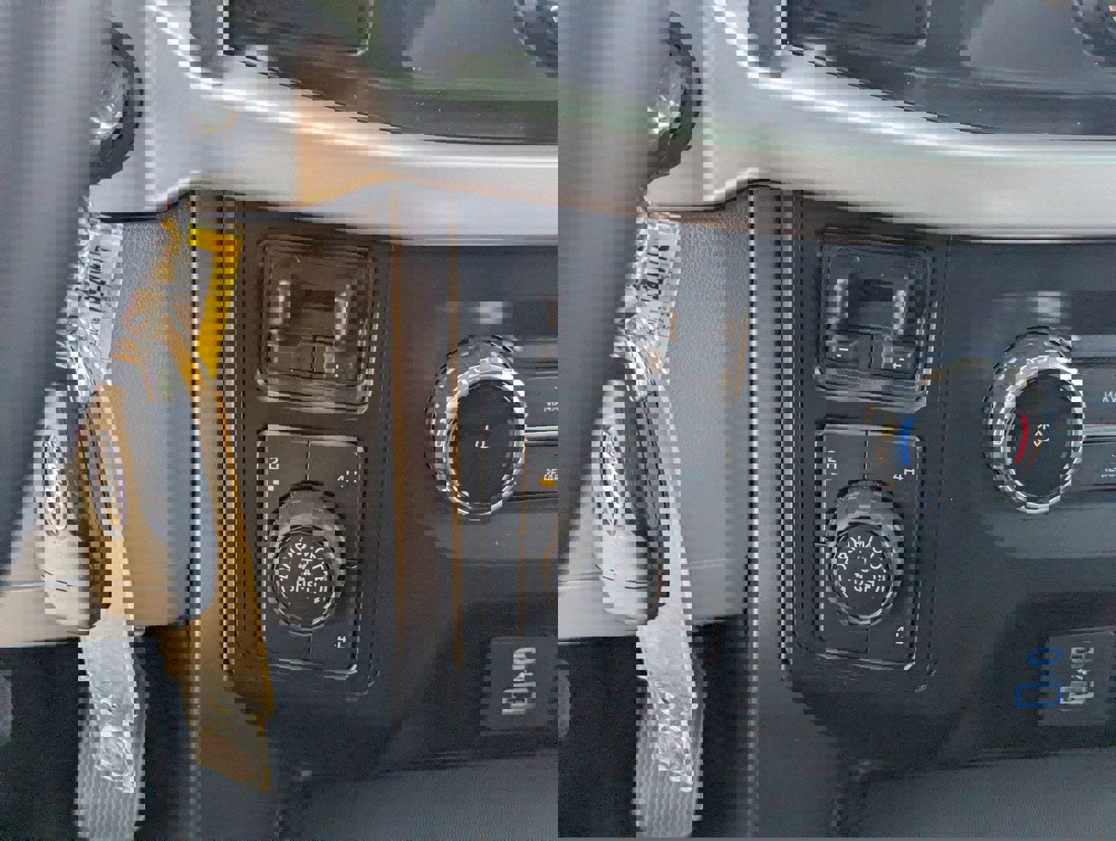 Certified 2023 Ford F150 XLT w/ Equipment Group 301A Mid AWD/4WD image 25