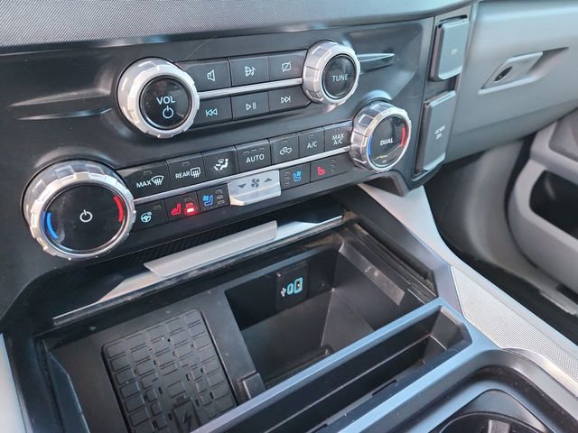 Certified 2024 Ford F450 Limited w/ FX4 Off-Road Package image 21