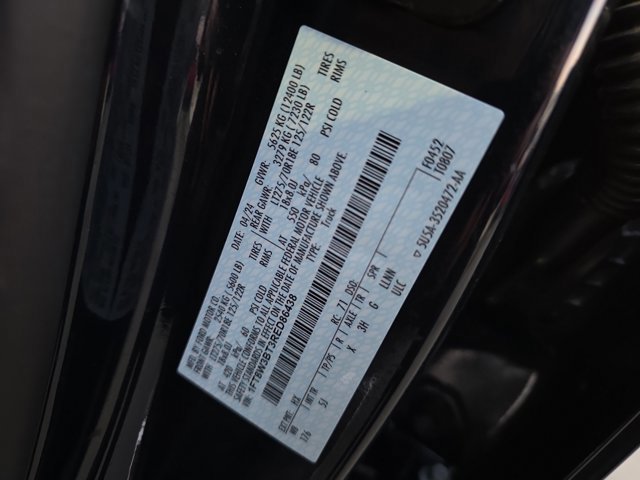Certified 2024 Ford F350 Lariat image 33