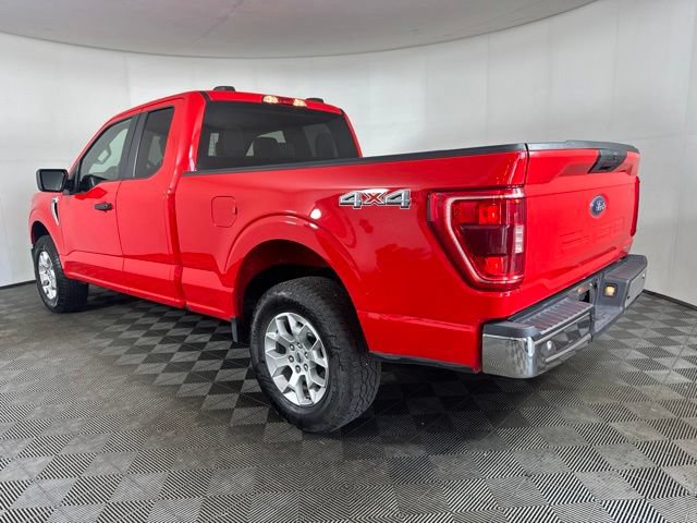 Certified 2022 Ford F150 XLT w/ Bed Utility Package AWD/4WD image 7