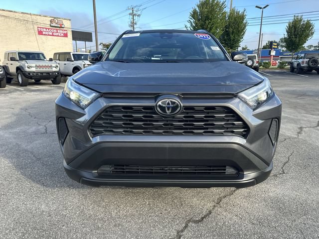 Used 2022 Toyota RAV4 XLE w/ Convenience Package FWD image 9