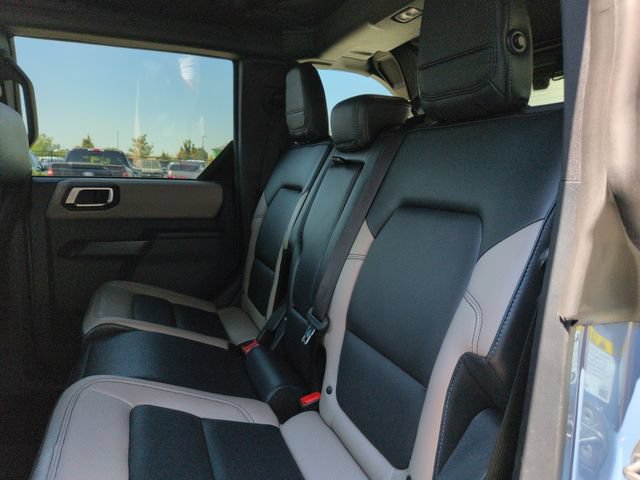 Certified 2024 Ford Bronco Wildtrak AWD/4WD image 25