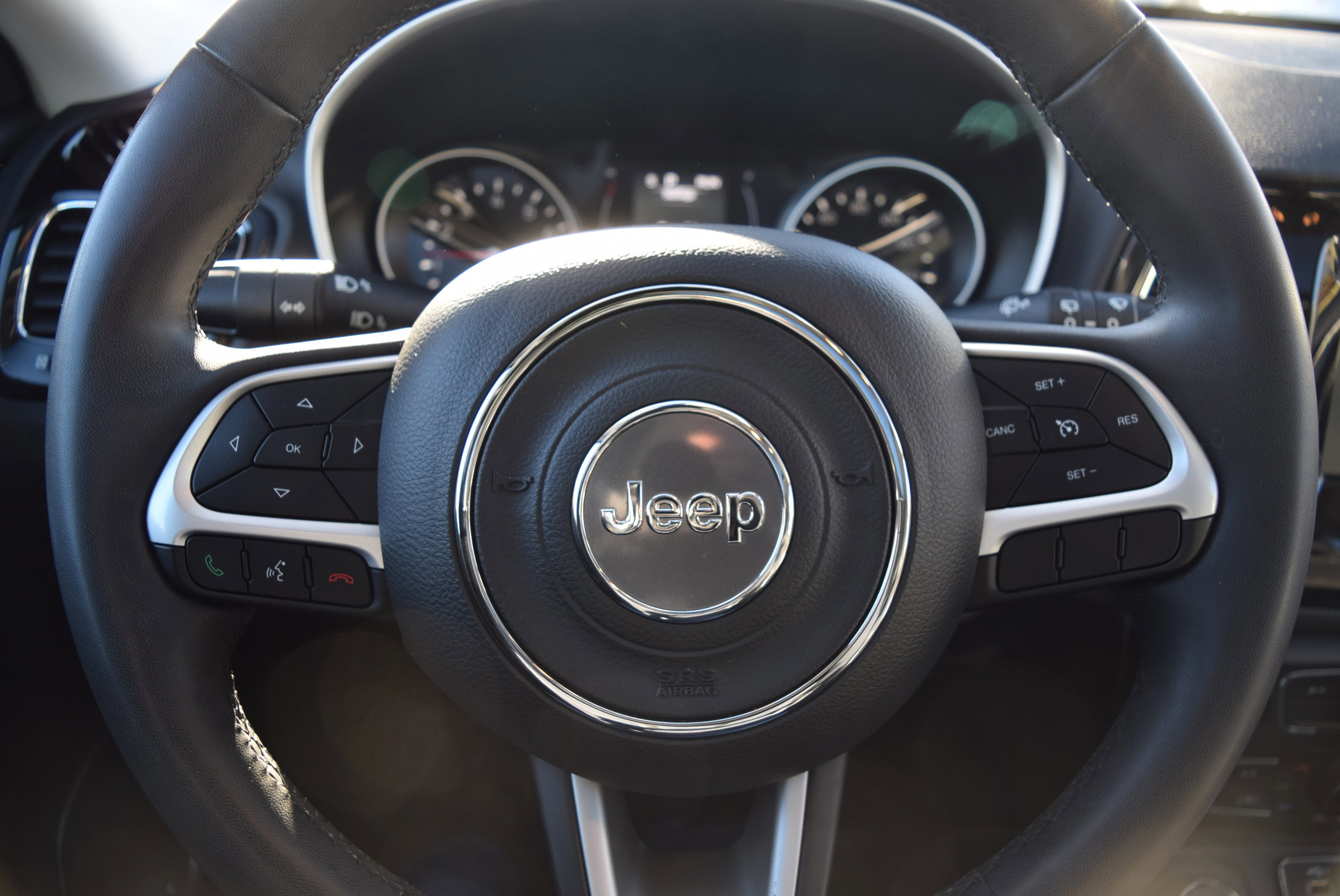 Used 2021 Jeep Compass Altitude w/ Sun and Sound Group image 11