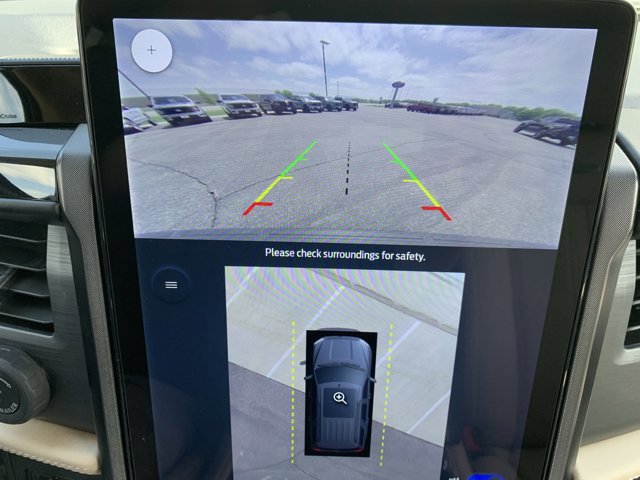 Certified 2023 Ford Expedition Max Platinum image 30