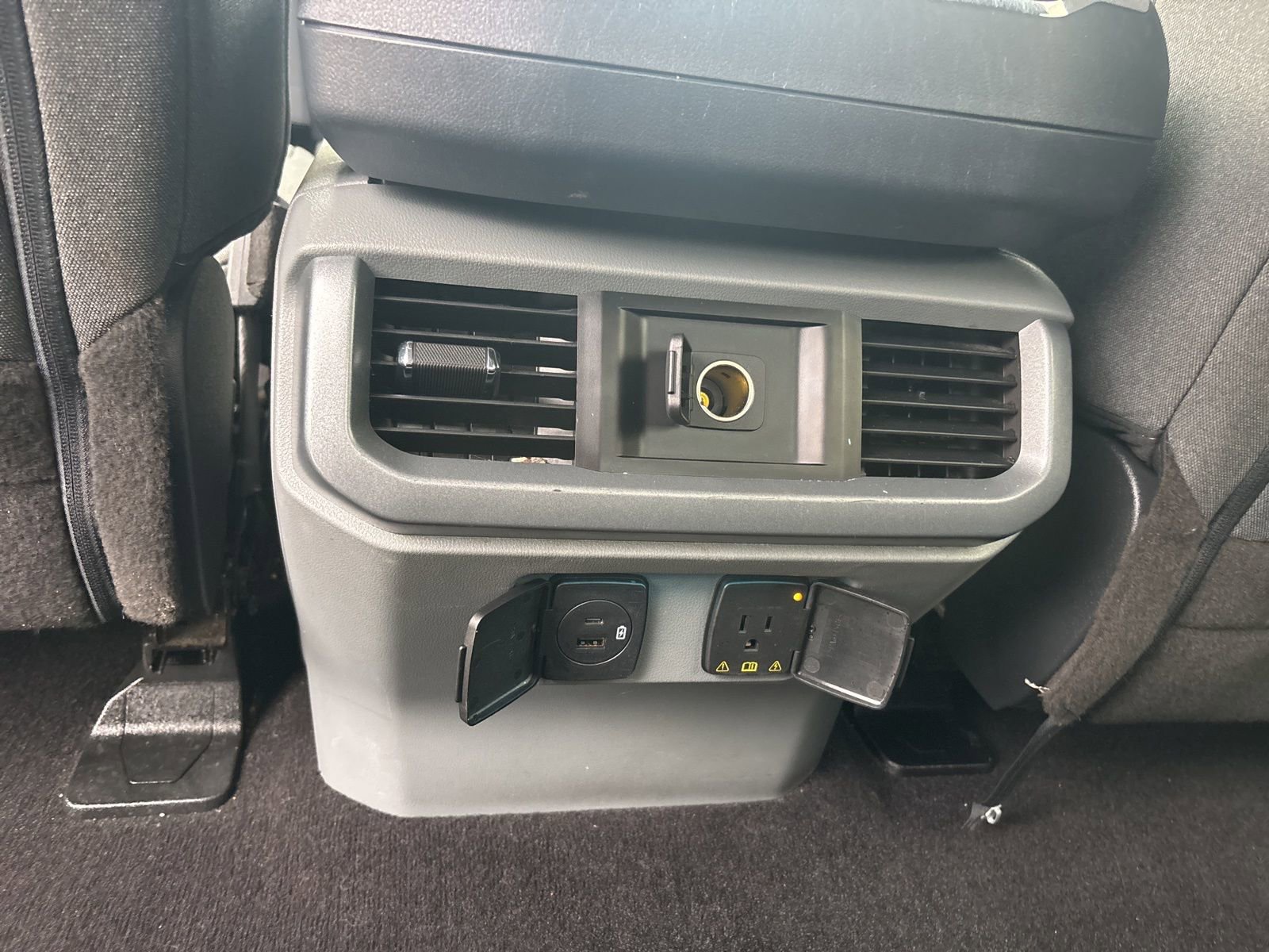 Certified 2022 Ford F150 XLT w/ Equipment Group 302A High image 40