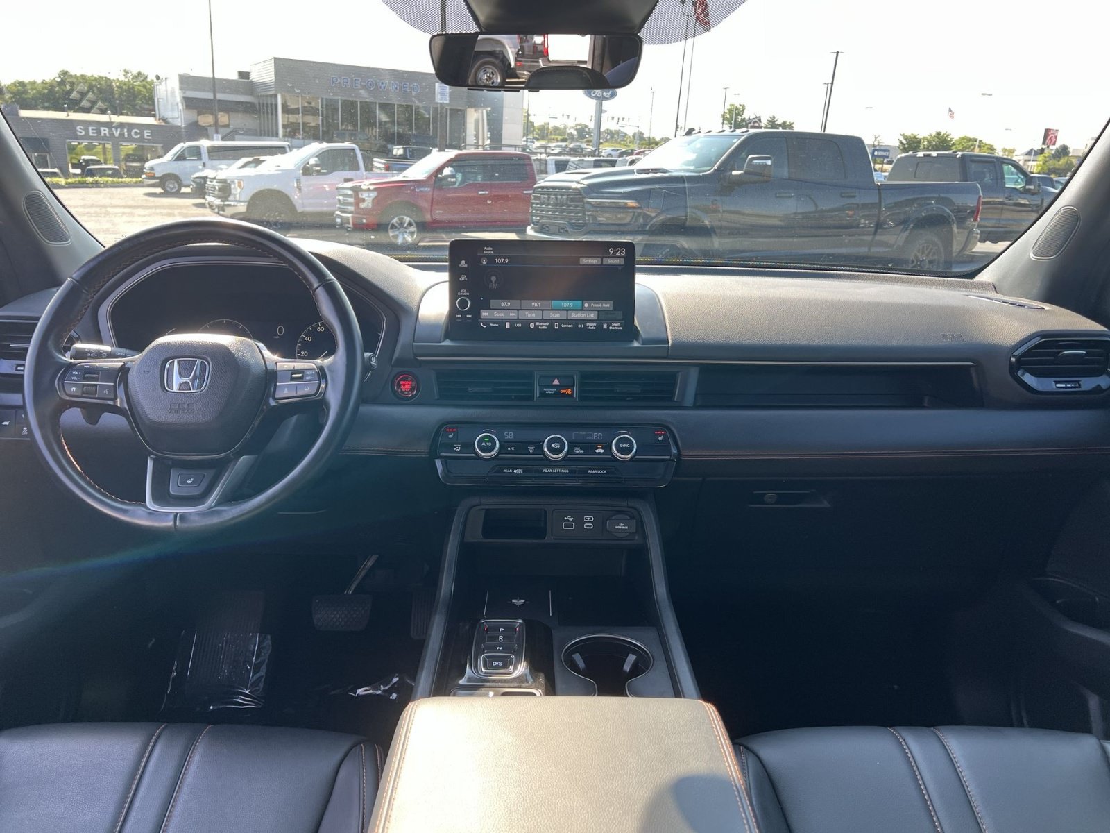 Used 2024 Honda Pilot TrailSport image 20