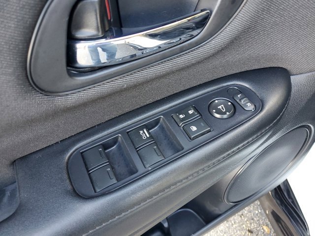 Used 2019 Honda HR-V Sport image 17