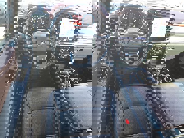 Certified 2022 Ford F150 Lariat w/ Equipment Group 502A High image 13