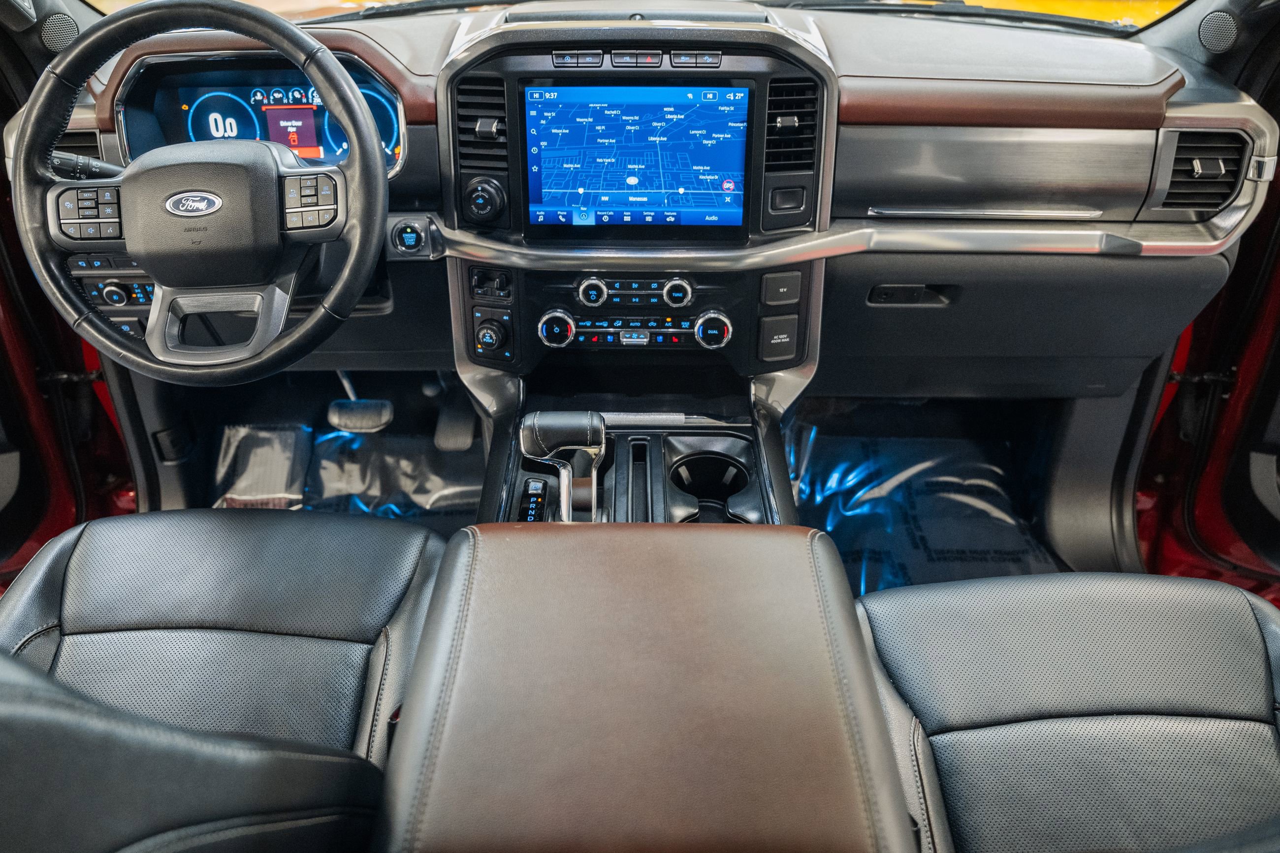 Certified 2023 Ford F150 Lariat w/ Equipment Group 502A High image 27