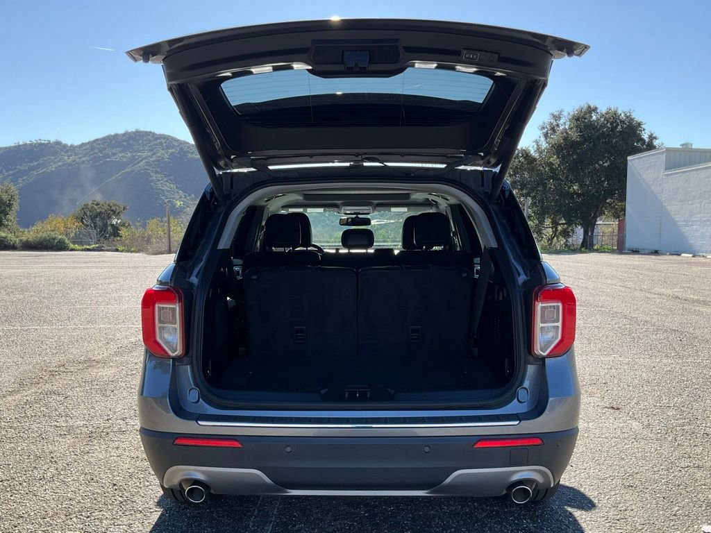 Certified 2021 Ford Explorer Limited w/ Equipment Group 301A image 24