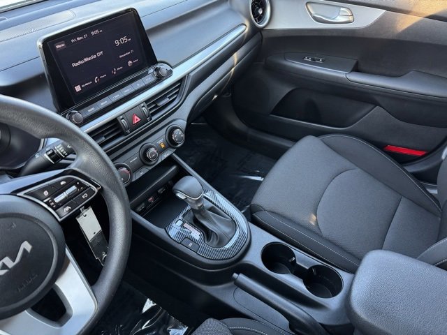 Used 2023 Kia Forte LXS w/ LXS Technology Package image 19