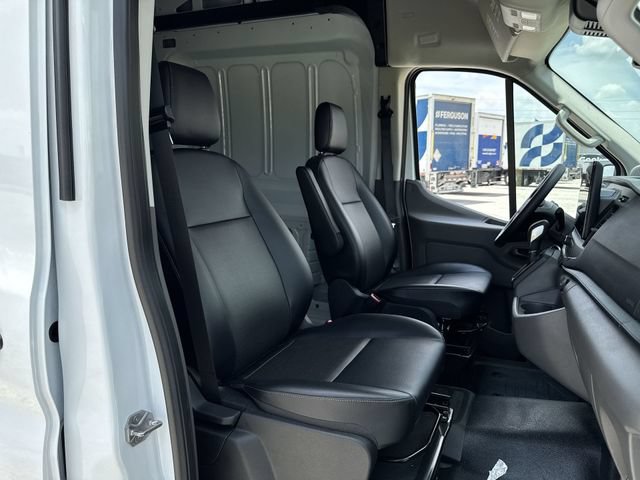 Certified 2026 Ford Transit 350 148 High Roof Extended RWD image 23