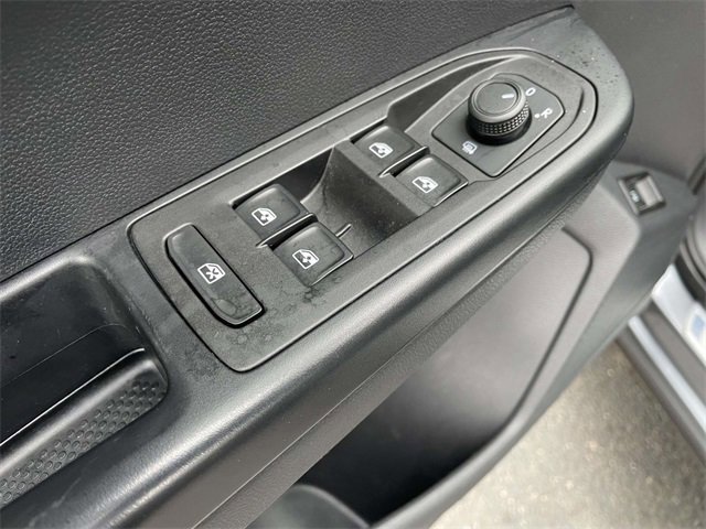 Used 2022 Volkswagen Taos SE image 14