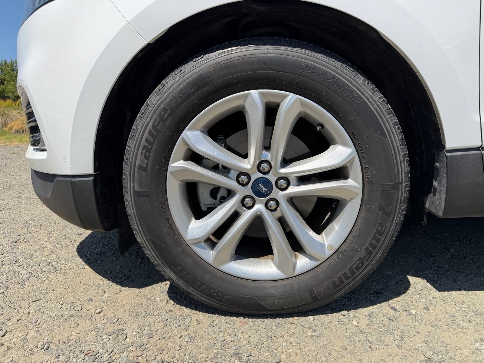 Certified 2019 Ford Edge SEL w/ Equipment Group 201A FWD image 9