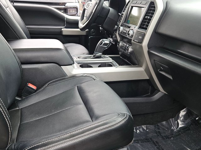 Certified 2019 Ford F150 Lariat w/ Equipment Group 502A Luxury image 21