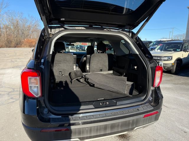 Certified 2022 Ford Explorer XLT w/ Equipment Group 202A image 20