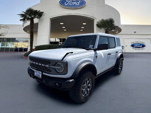 Certified 2025 Ford Bronco Badlands AWD/4WD image 2