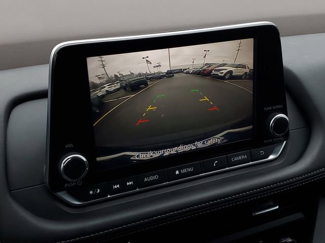 Used 2023 Nissan Rogue S image 20