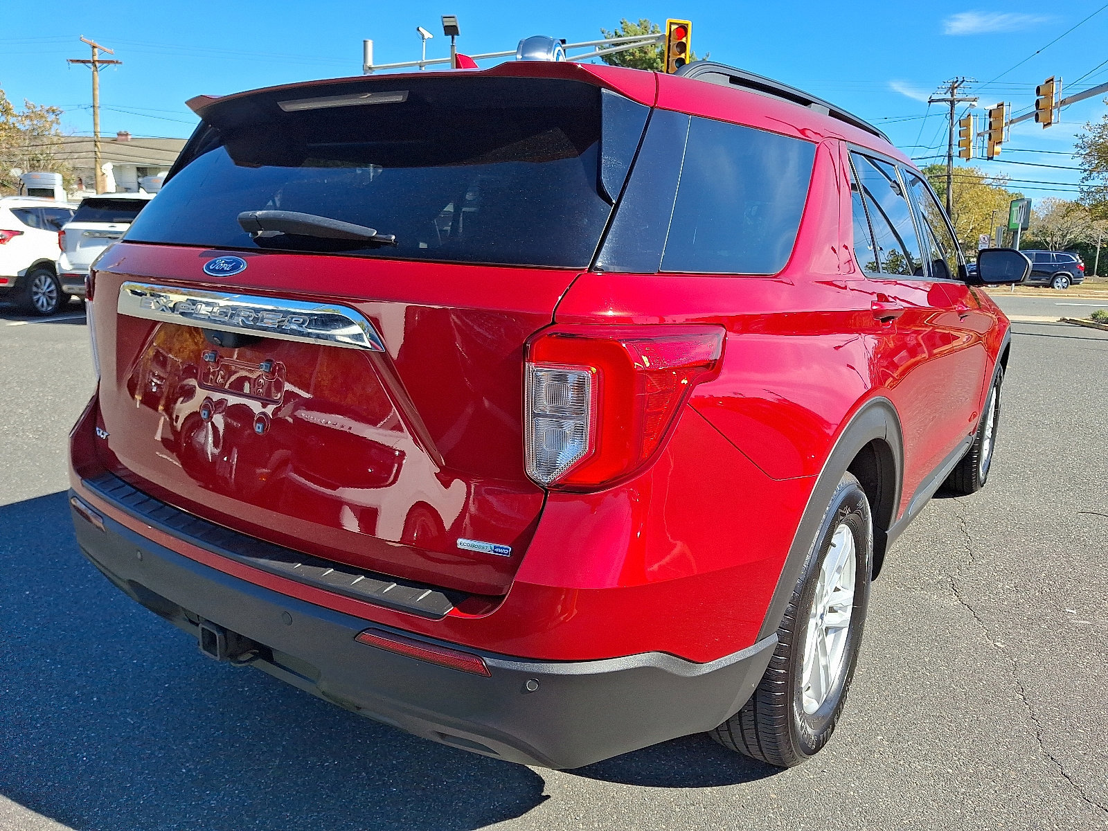 Certified 2020 Ford Explorer XLT w/ Comfort Package image 4