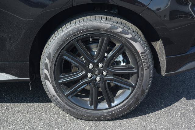 Certified 2023 Ford Edge ST-Line AWD/4WD image 7