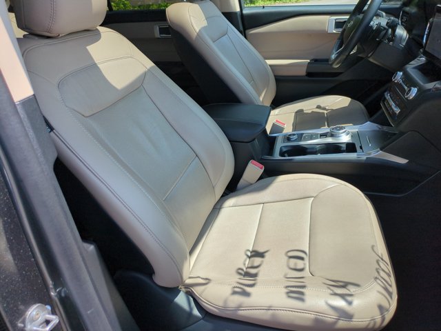 Certified 2020 Ford Explorer Limited AWD/4WD image 37