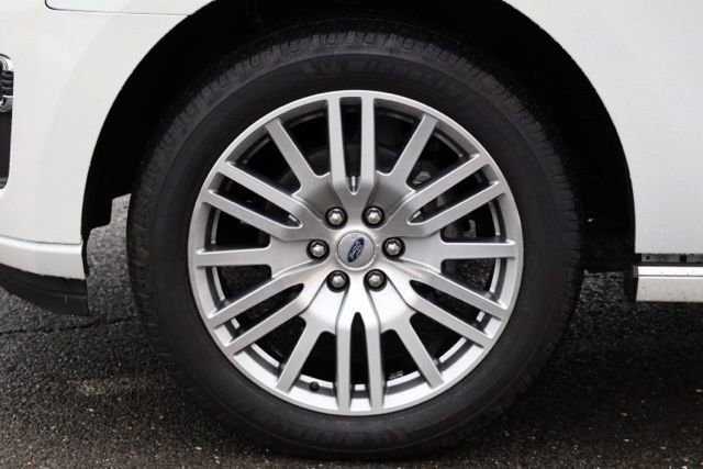 Certified 2023 Ford Expedition Max Platinum image 9