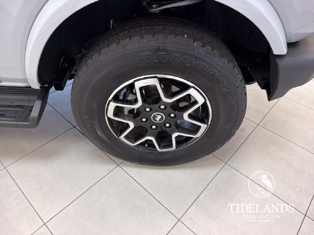 Certified 2026 Ford Bronco Outer Banks AWD/4WD image 34