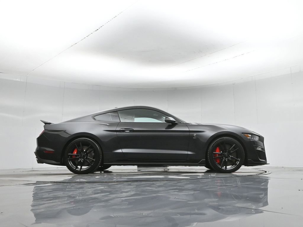 Certified 2022 Ford Mustang Shelby GT500 w/ Technology Package image 10