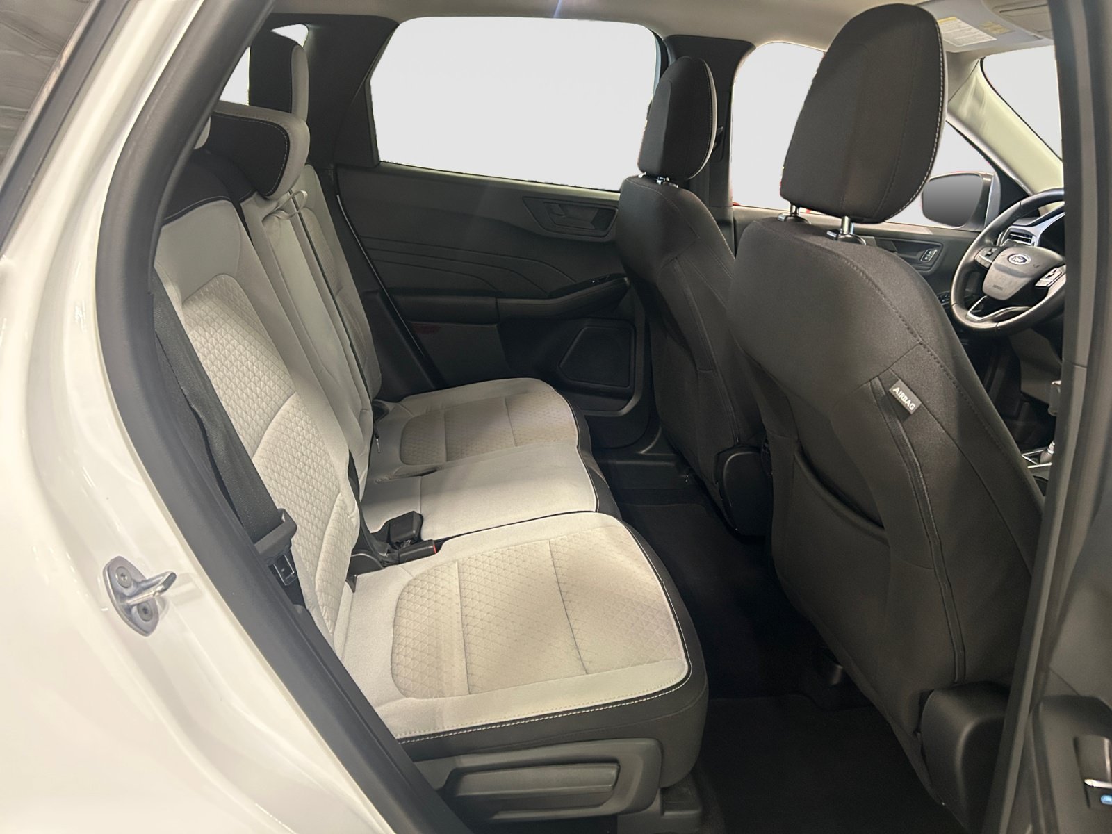 Certified 2024 Ford Escape Active FWD image 21