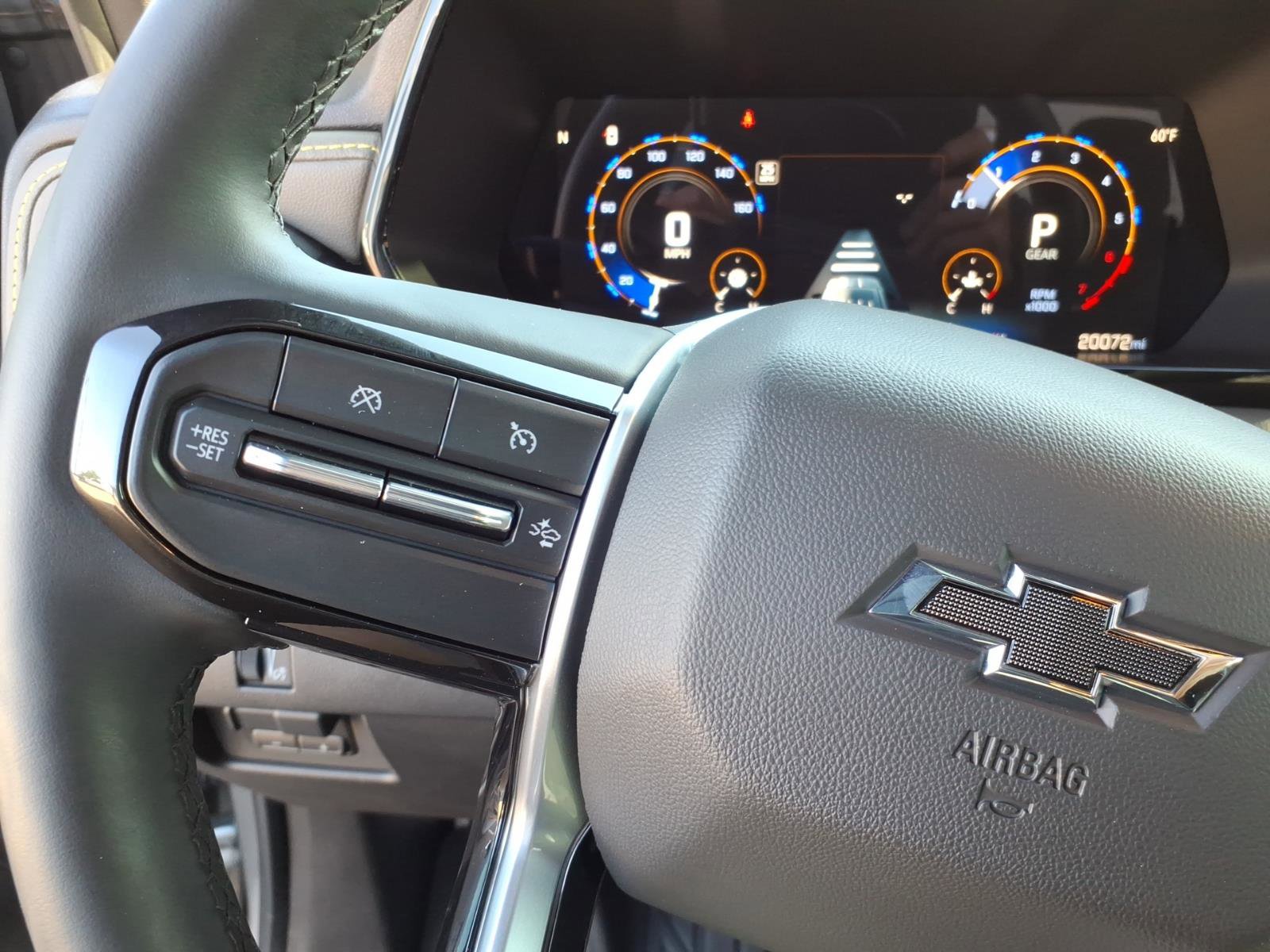 Used 2024 Chevrolet Colorado ZR2 w/ ZR2 Bison Edition AWD/4WD image 17
