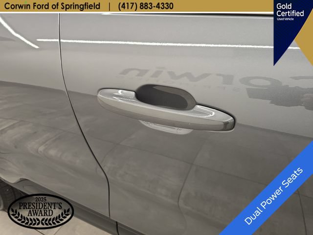 Certified 2024 Ford Escape Platinum AWD/4WD image 9