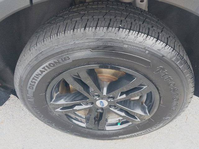 Certified 2023 Ford Explorer XLT w/ Equipment Group 202A AWD/4WD image 13