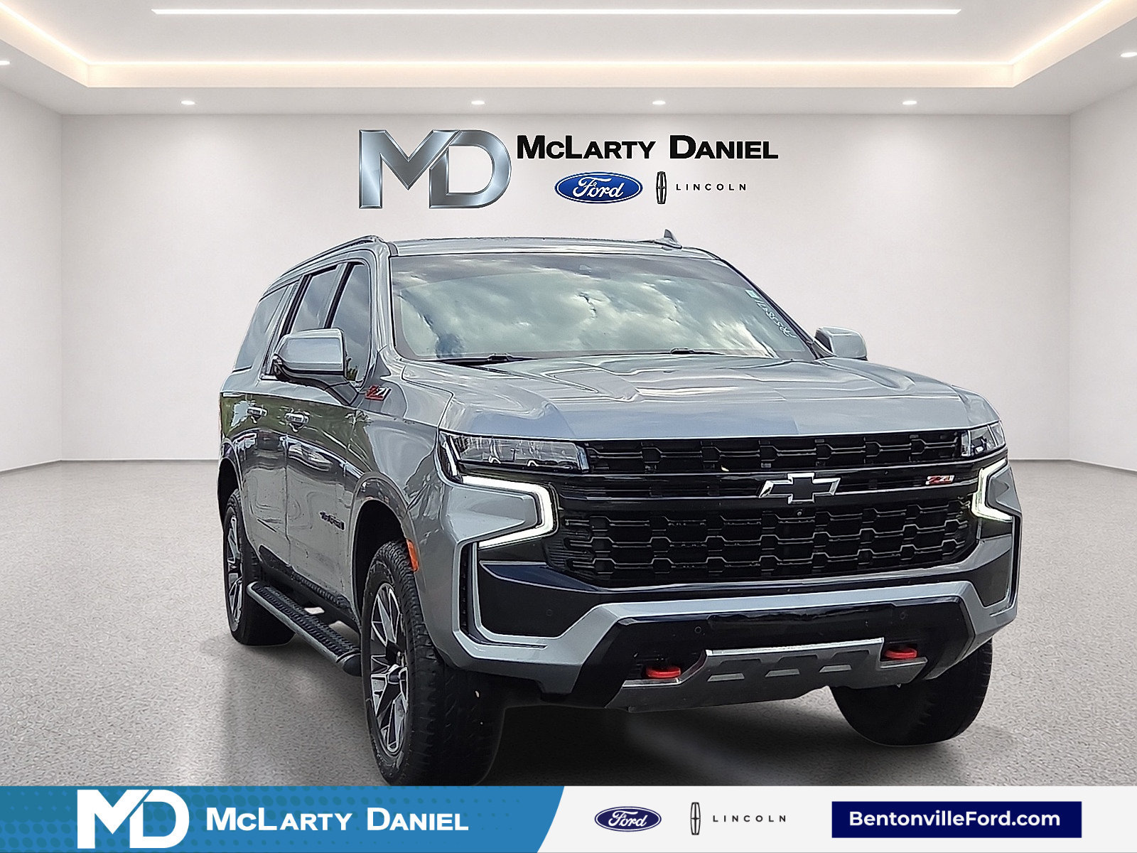 Used 2023 Chevrolet Suburban Z71 w/ Luxury Package