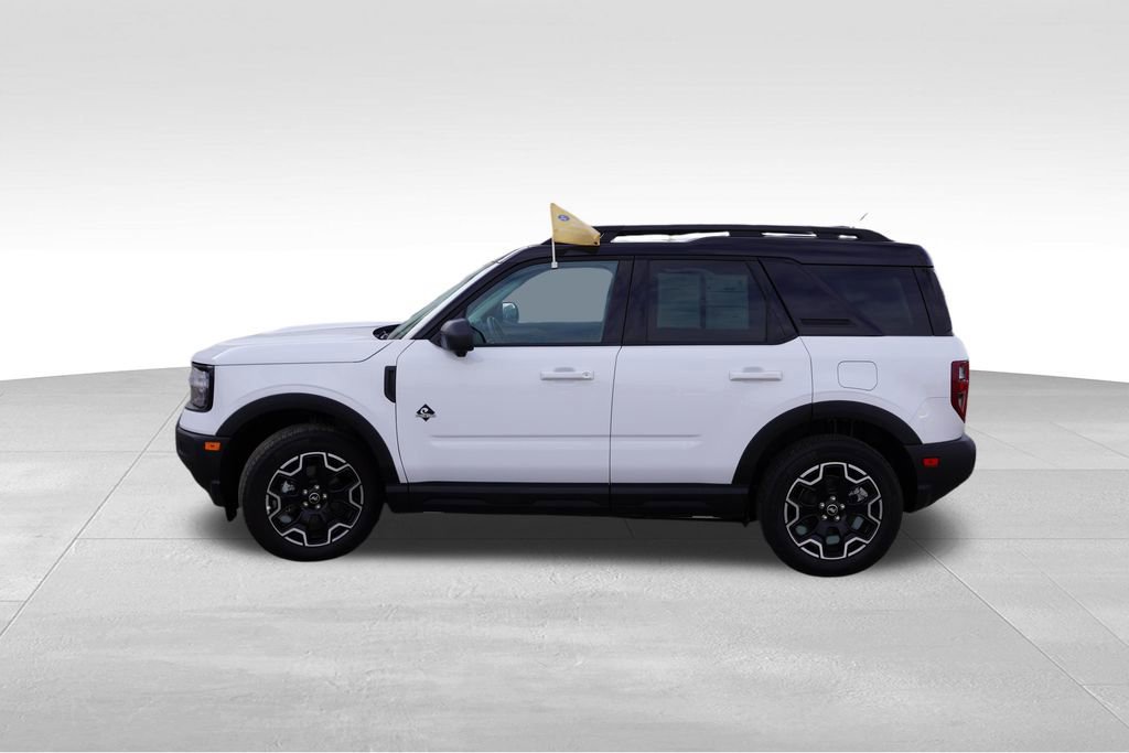 Certified 2025 Ford Bronco Sport Outer Banks w/ Outer Banks Tech Package+ image 3