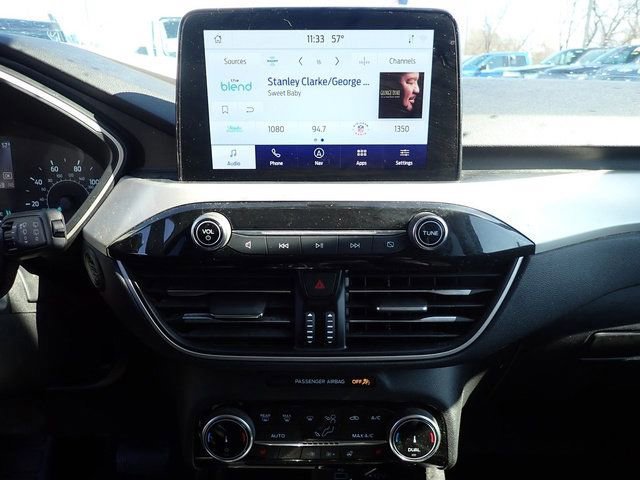 Certified 2022 Ford Escape SEL image 28