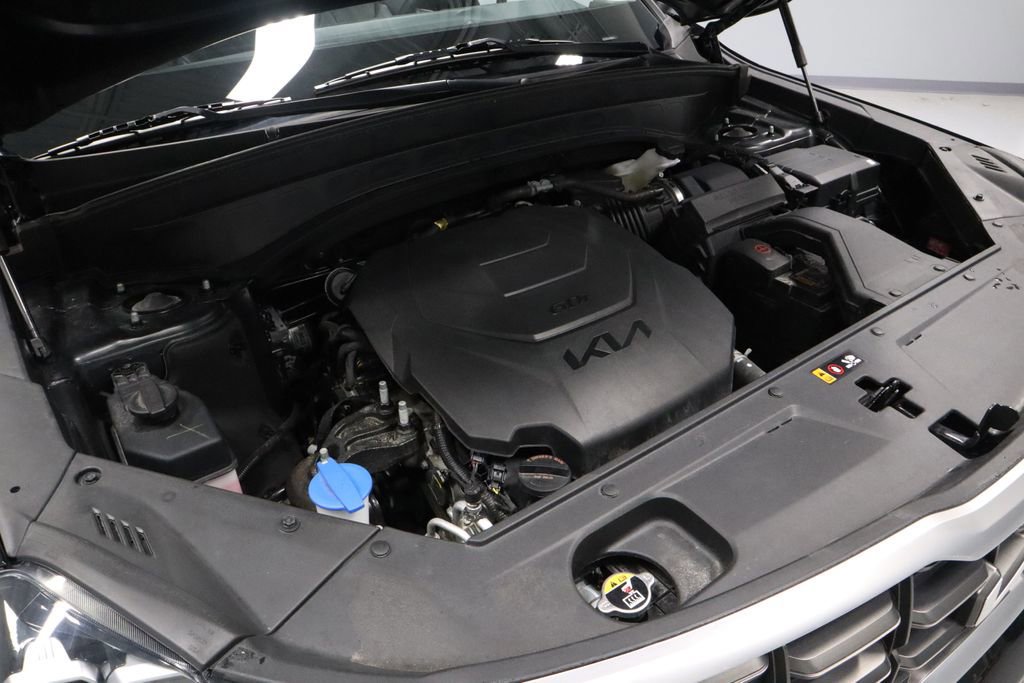 Used 2025 Kia Telluride S image 13