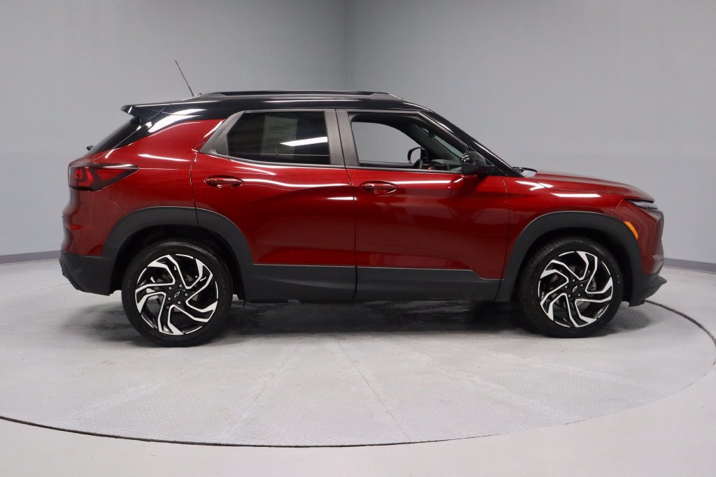 Used 2024 Chevrolet TrailBlazer RS FWD image 5
