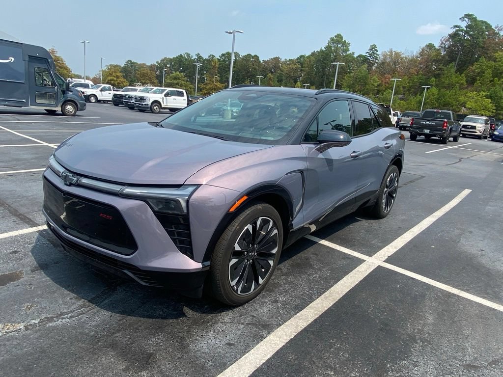 Used 2025 Chevrolet Blazer EV RS AWD/4WD image 3