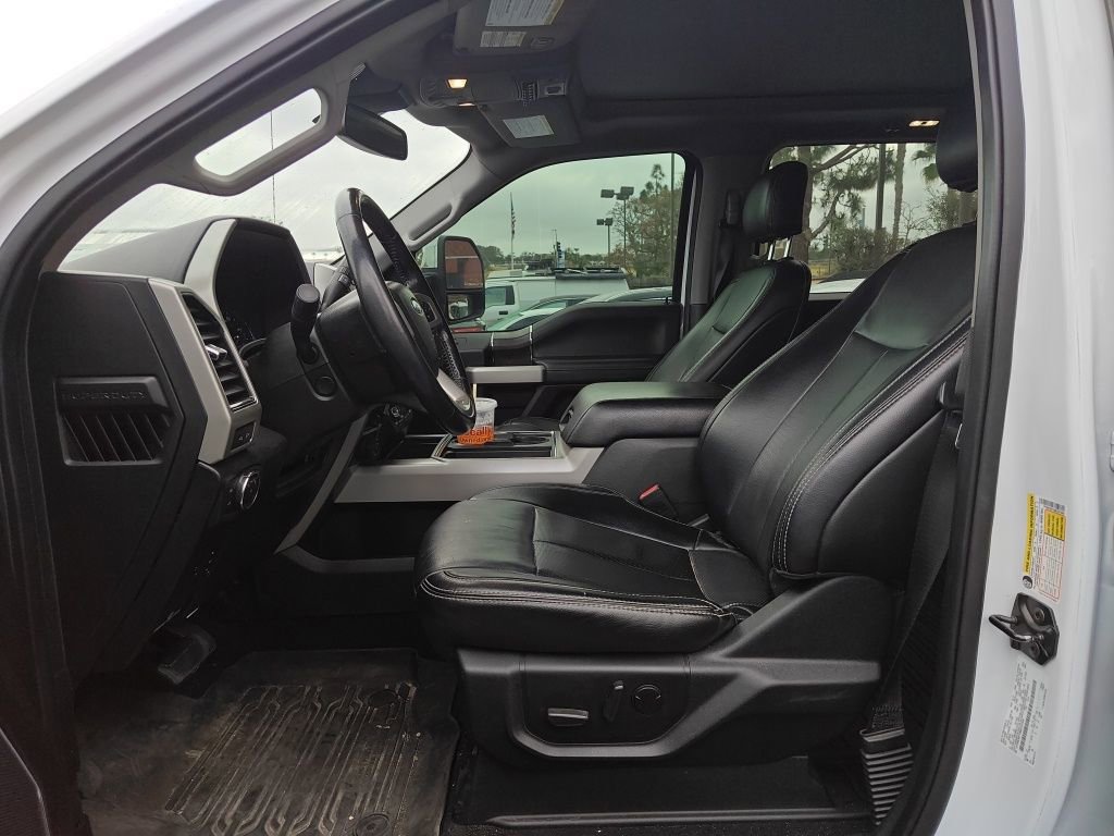 Certified 2021 Ford F350 Lariat w/ Lariat Ultimate Package image 5