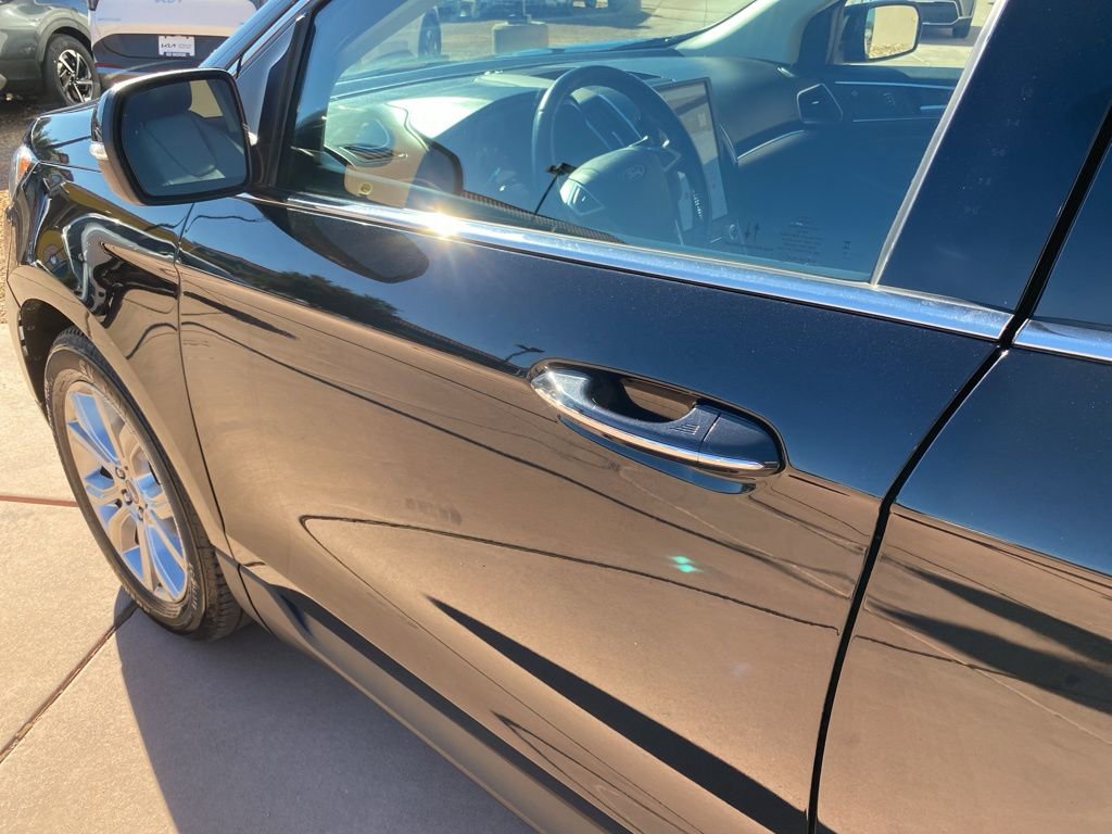 Certified 2022 Ford Edge Titanium image 19