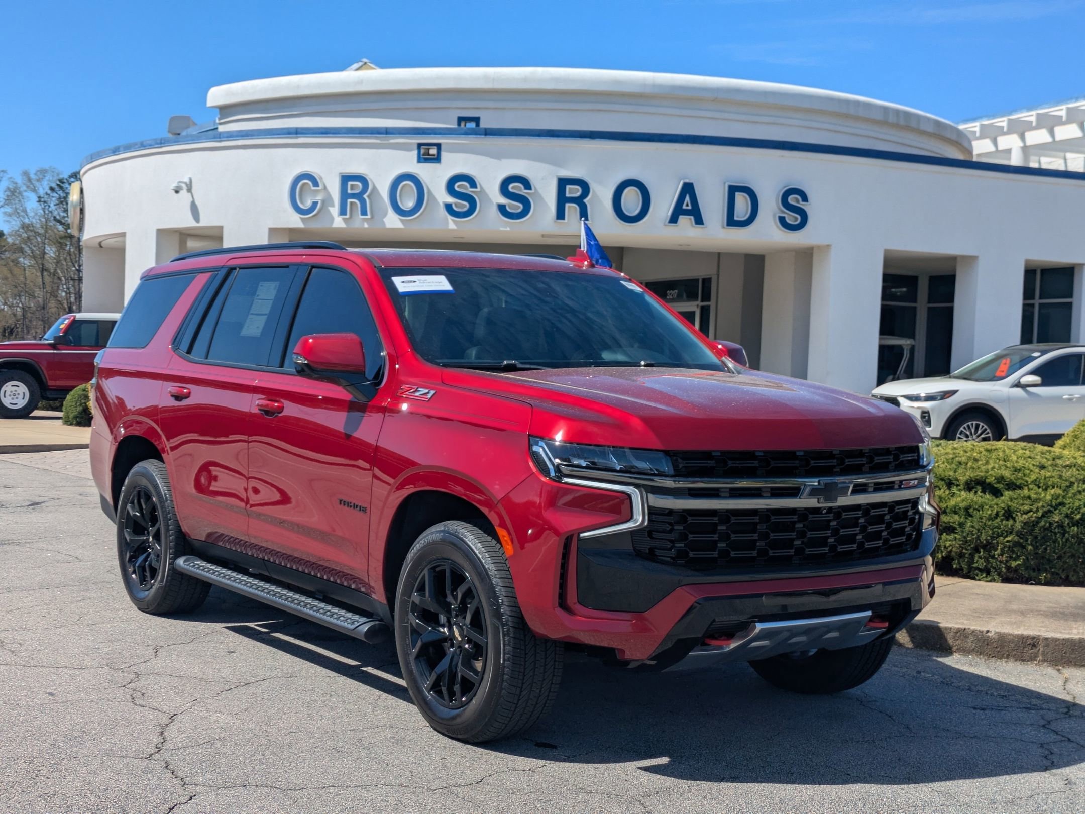 Used 2022 Chevrolet Tahoe Z71 w/ Z71 Off-Road Package image 1