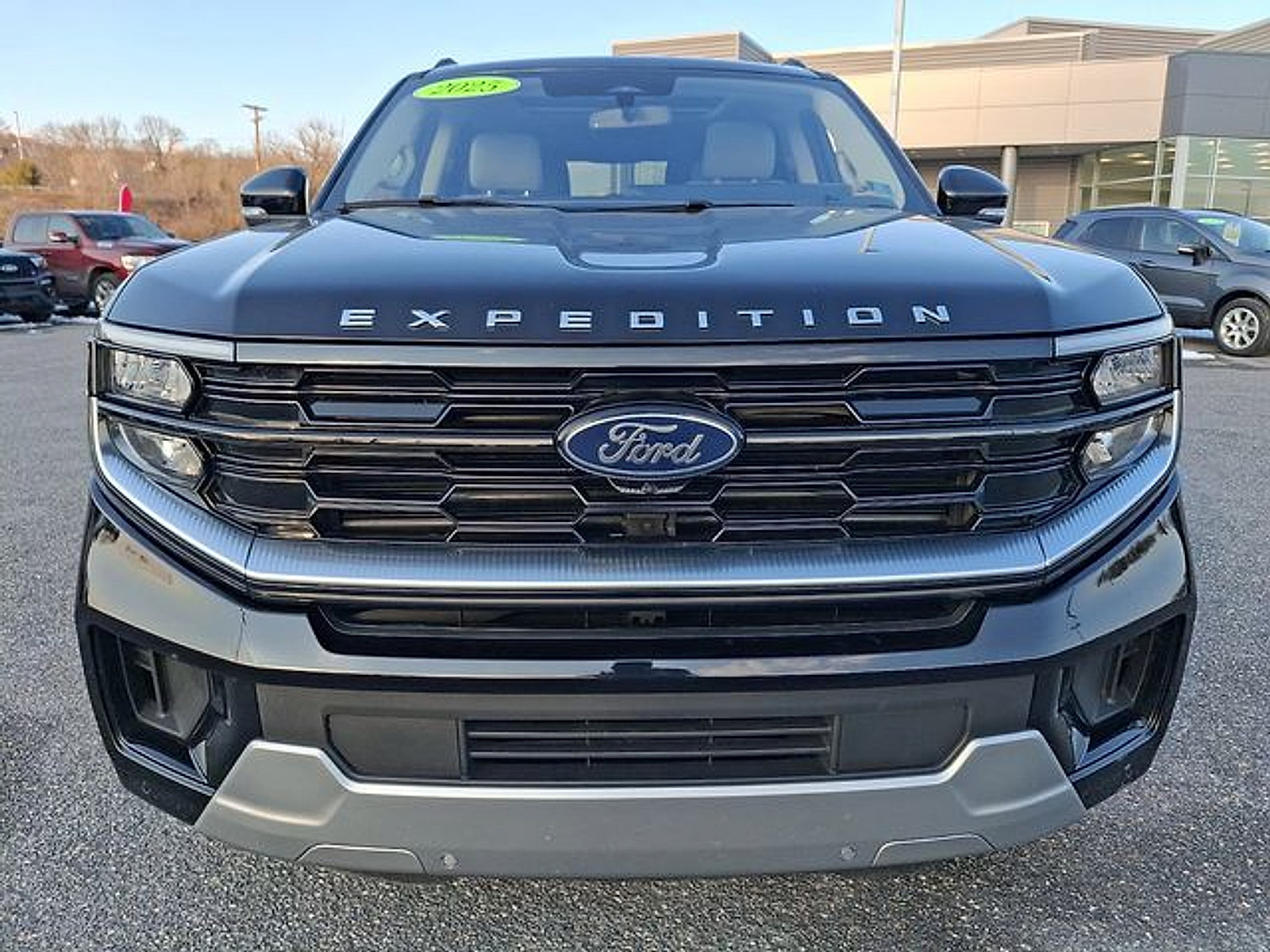 Certified 2025 Ford Expedition Max Platinum AWD/4WD image 2