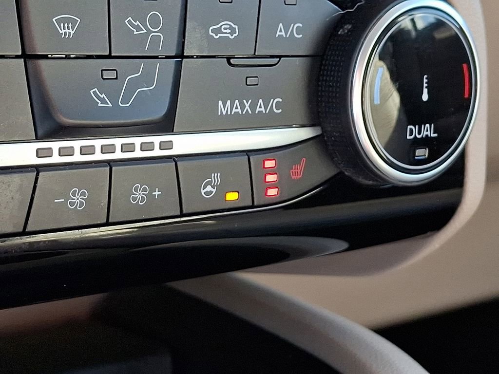 Certified 2022 Ford Escape SEL image 24