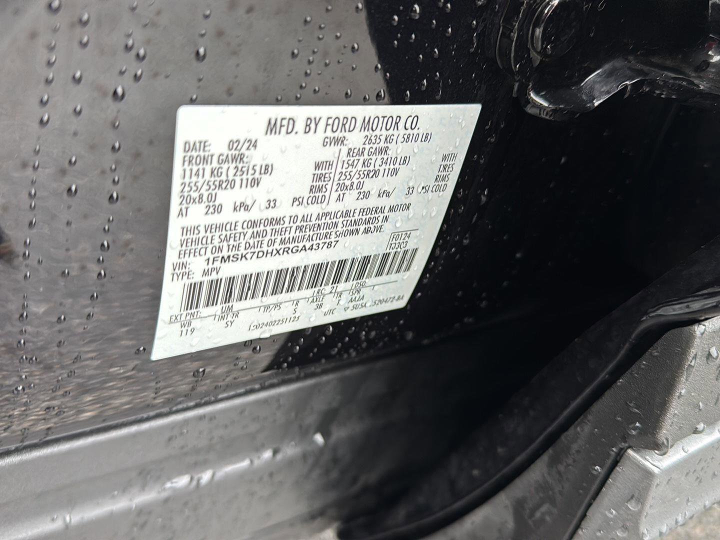 Certified 2024 Ford Explorer XLT w/ Equipment Group 202A image 37