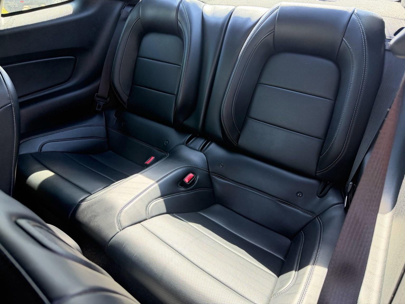 Certified 2017 Ford Mustang GT Premium w/ GT Performance Package image 11