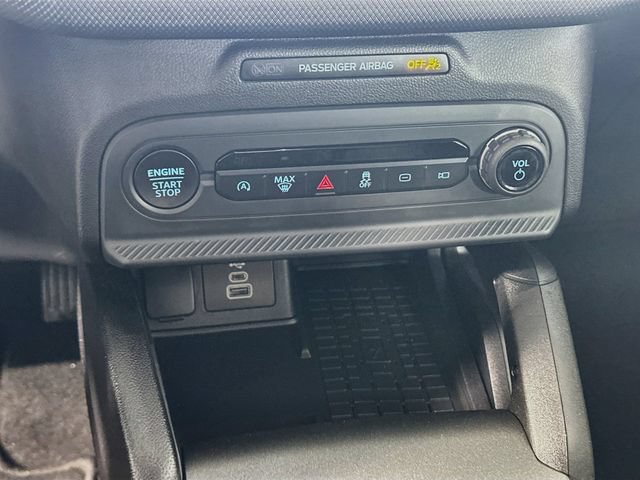 Certified 2025 Ford Bronco Sport Big Bend AWD/4WD image 28