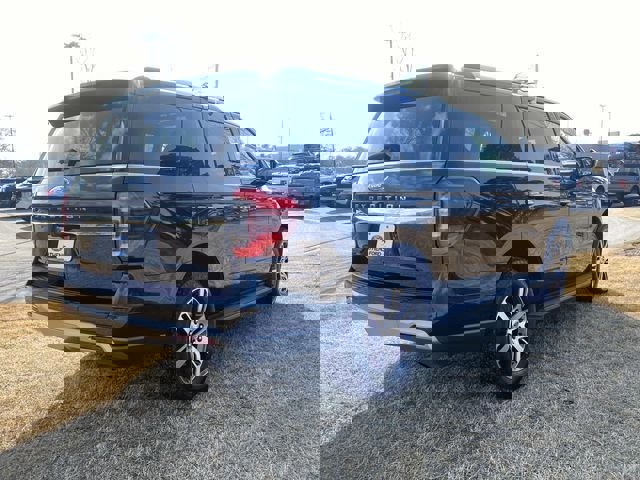 Certified 2024 Ford Expedition Limited image 9