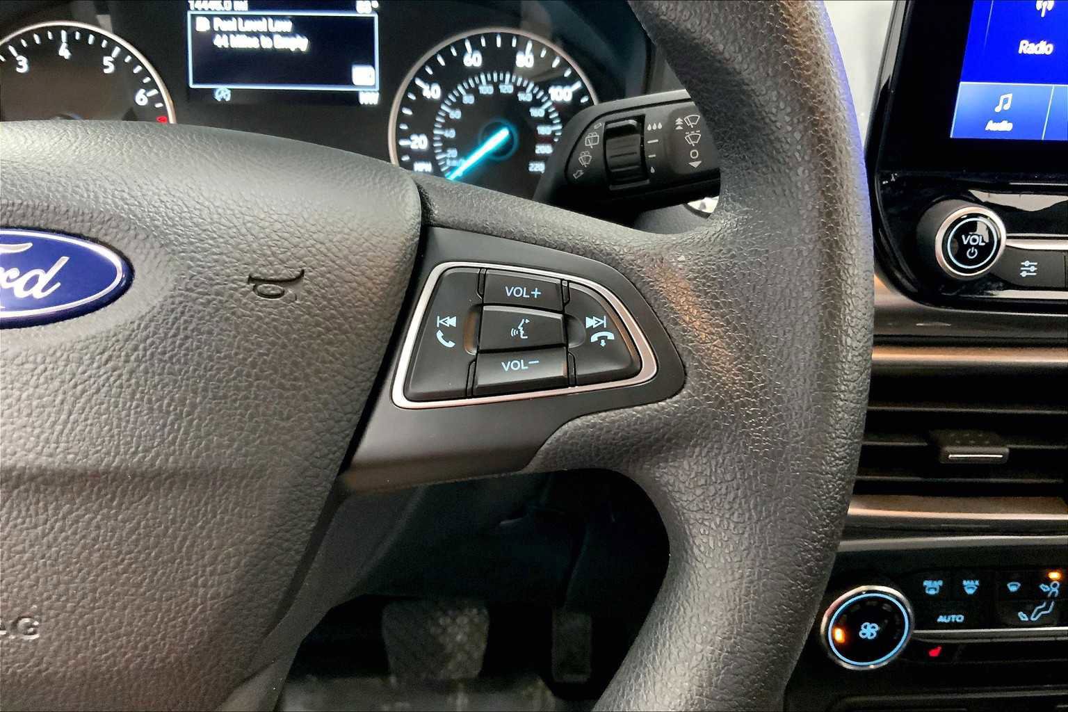 Certified 2022 Ford EcoSport SE w/ SE Convenience Package image 22