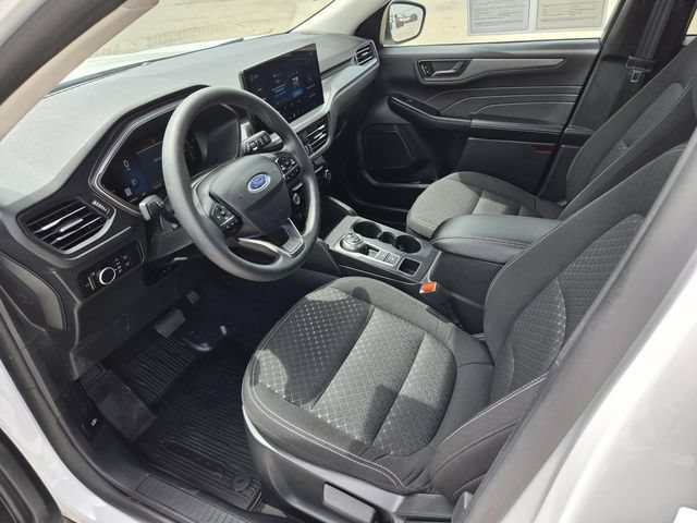 Certified 2026 Ford Escape Active w/ Tech Pack #1 FWD image 3